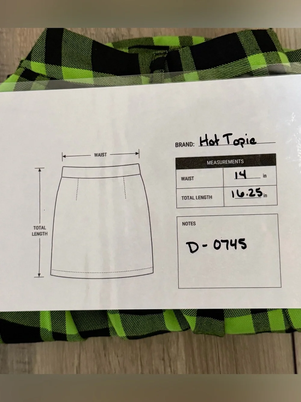 Hot Topic Black and Acid Green Plaid Pleated Skater / School Girl Mini Skirt
